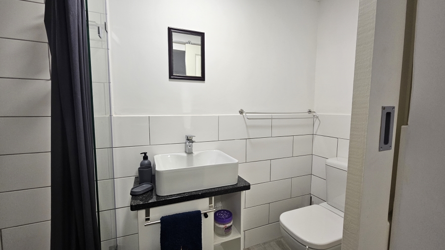 2 Bedroom Property for Sale in Stilbaai Wes Western Cape